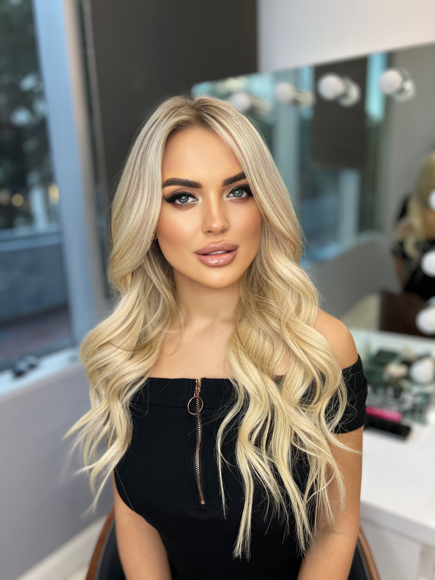 Status Hair client
